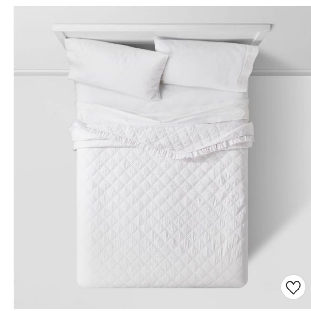 White quilt
